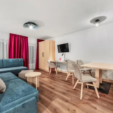 Dominic Hotel 4*